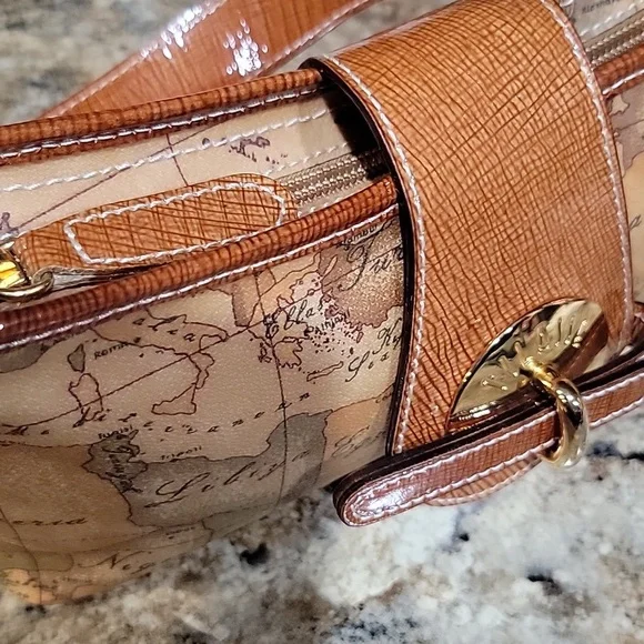 ALVIERO MARTINI PRIMA CLASSE POCHETTE - Picture 4 of 11